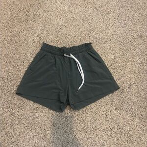 Zella Elastic Waistband Shorts